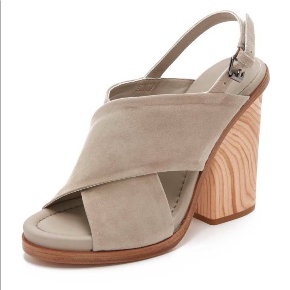 Vince Helena Grey/Fossil Suede Heels Size 7 EUC